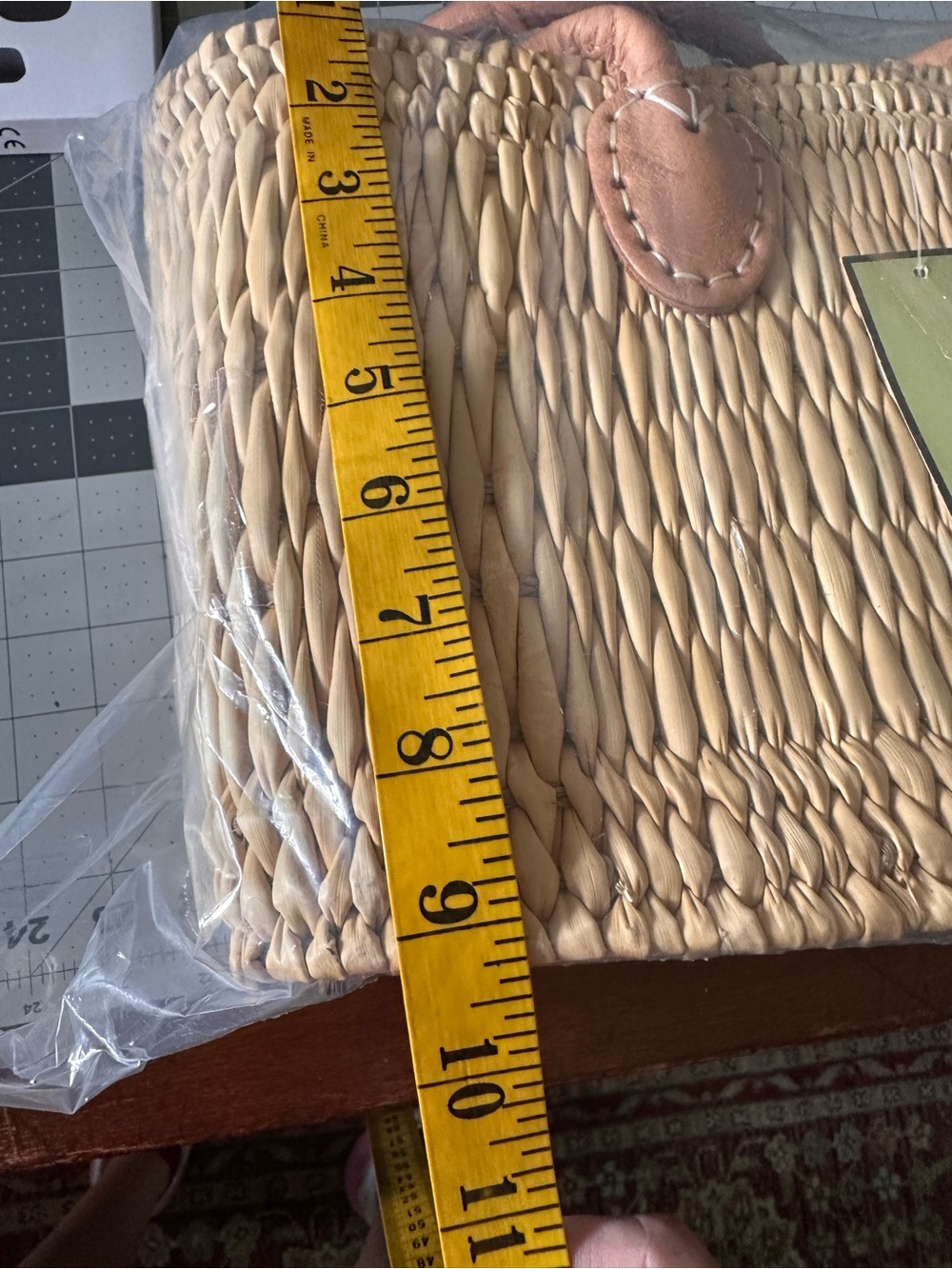 BooGemes NWT Straw Basket Tote Bag Small Natural Tan Leather Handles Woven - Picture 13 of 13